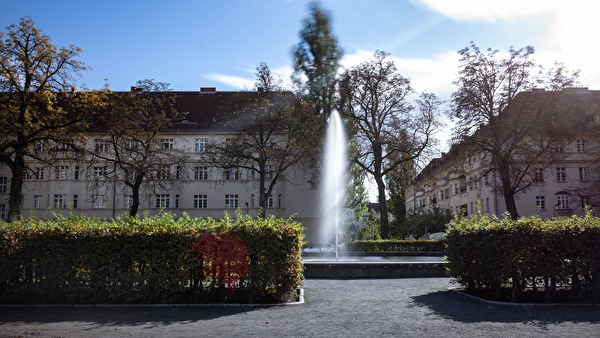 Ceciliengärten - The fountain